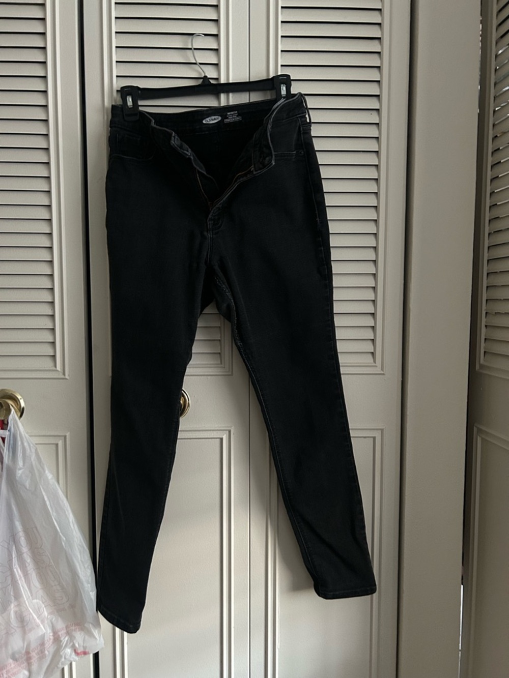 Slim Black Skinny Jeans for Women
